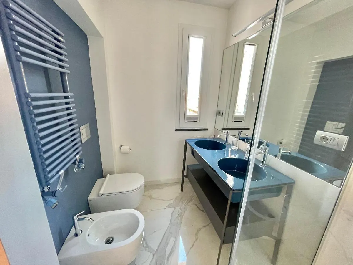 Alma De Luz Design Home Plebiscito Naples Italy